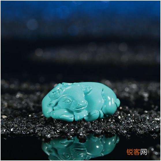 文玩圈里,老玩友所说的“三高”和“三无”,是什么意思？