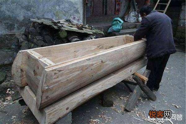 农村俗语,“宁可试人棺,切莫试人鞋”,为什么会有这种说法？