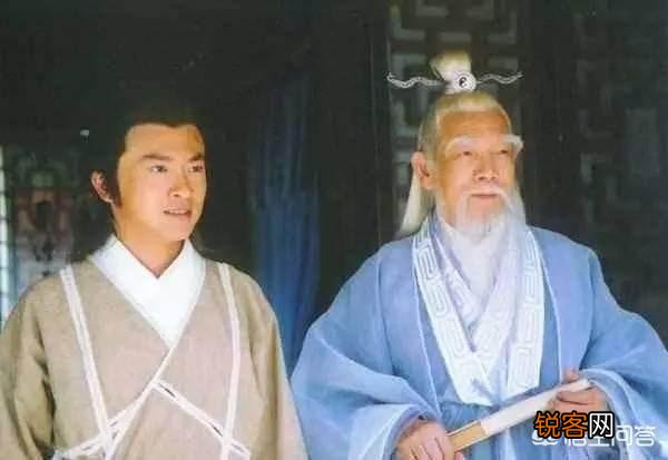 《倚天屠龙记》里的屠狮大会上,殷梨亭把太极剑发挥到了阴阳动静的至高境界也没打过周芷若,你怎么看？