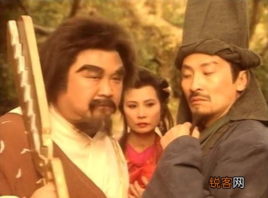 《天龙八部》里岳老三为什么一直不服叶二娘？他们谁的武功更高？