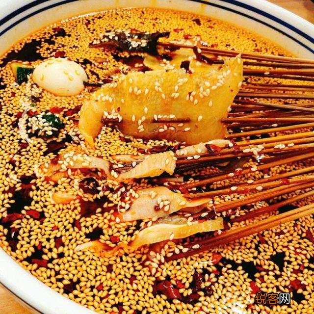 麻辣烫用什么汤最好吃？