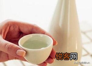 想买几箱低端酱香酒保存,不知王子,迎宾,金沙回沙,珍五怎么样？