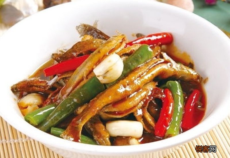 泥鳅的食疗作用有哪些 泥鳅的营养价值是什么