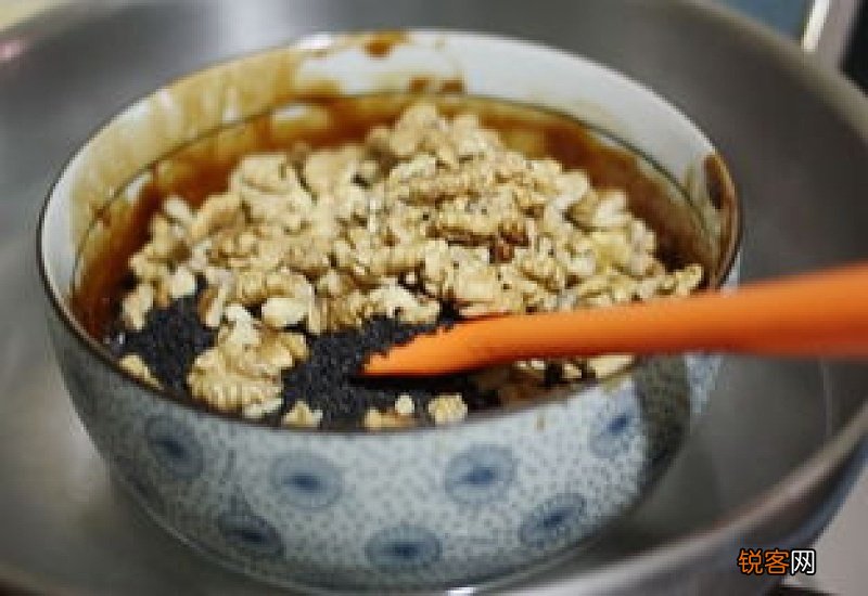 阿胶糕下面垫的纸是什么纸