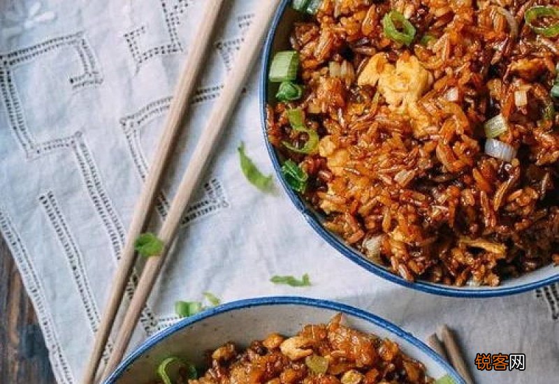 剩米饭可以喂鸽子吗