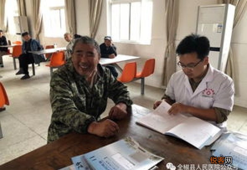 帮助孤寡老人实践报告8篇