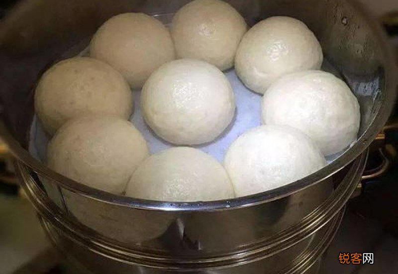 蒸馒头用温水和面还是冷水 蒸馒头用温水和面还是冷水和面