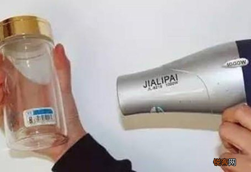 盘子上的商标粘纸怎么去除