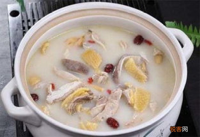 猪肚汤怎么做好喝？药膳猪肚汤的做法