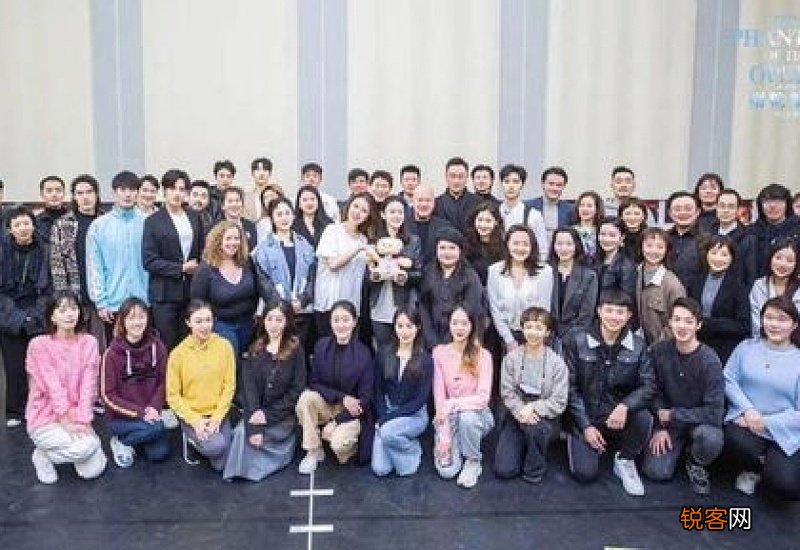阿云嘎兼任《剧院魅影》中文版联合制作人 5月上海启幕