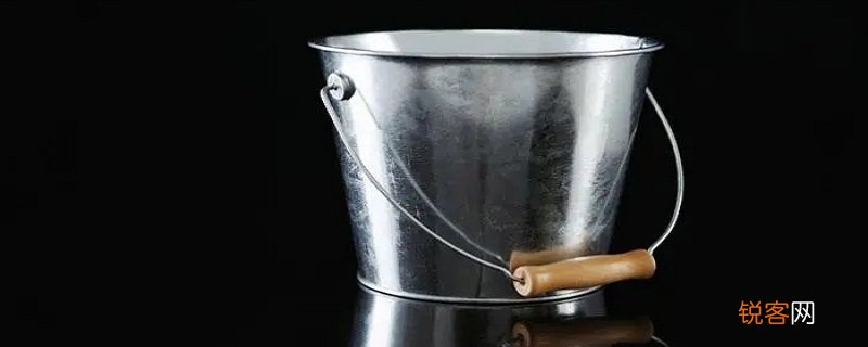 水桶是圆柱体吗