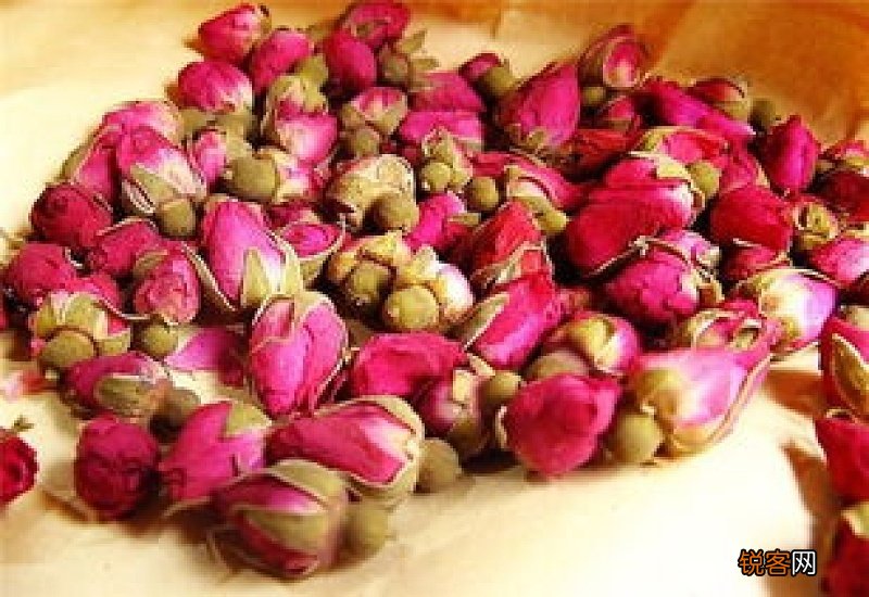 玫瑰花茶买哪种玫瑰好 玫瑰花茶一次放几朵