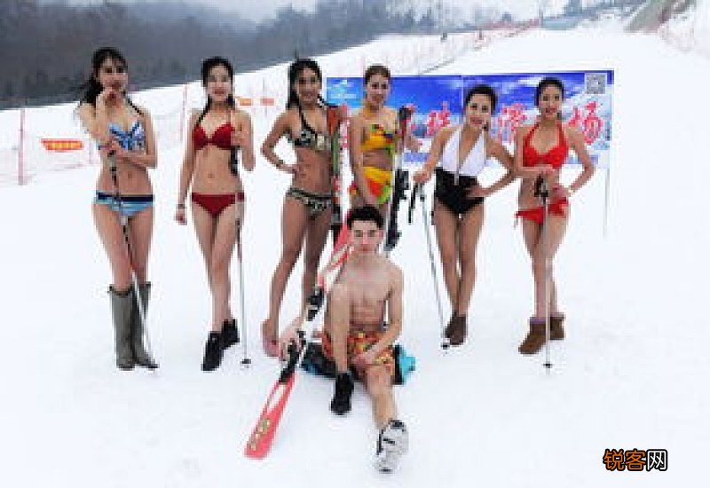 滑雪服零下二十度可以穿吗