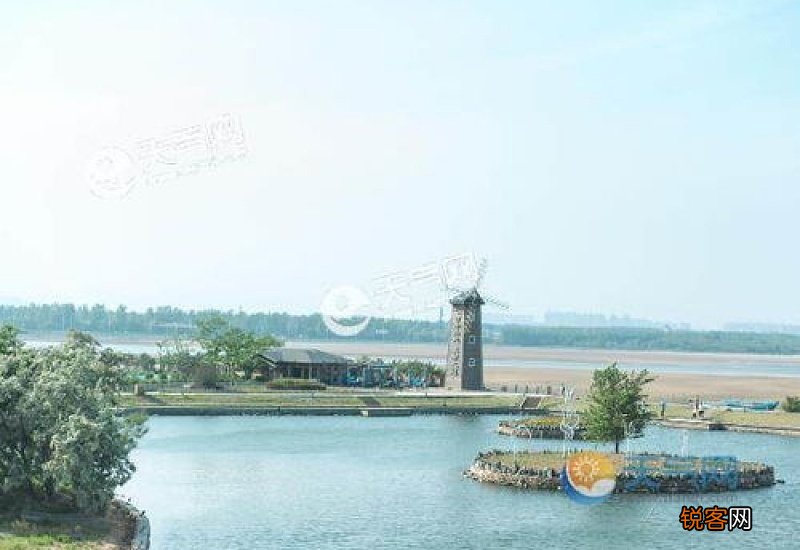 2021年暑假去北京旅游热吗