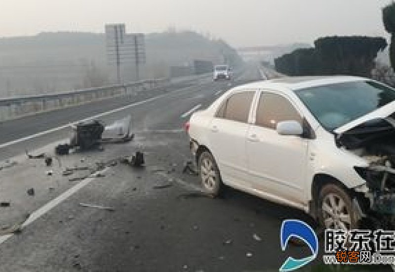 高速上有冰冻怎么开车 冰冻天高速路行车要注意什么