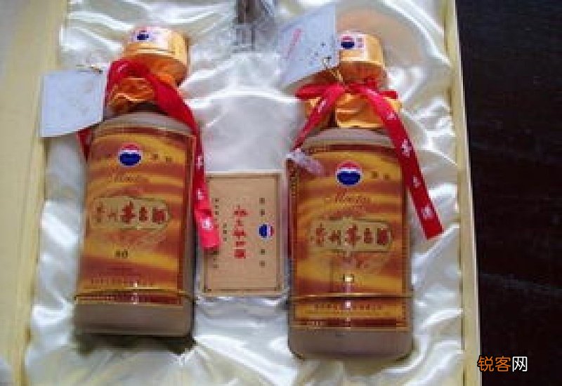 茅台酒盒子上有酒味是跑酒吗