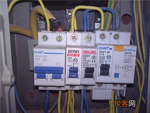洗衣机不通电什么情况 为什么洗衣机不通电