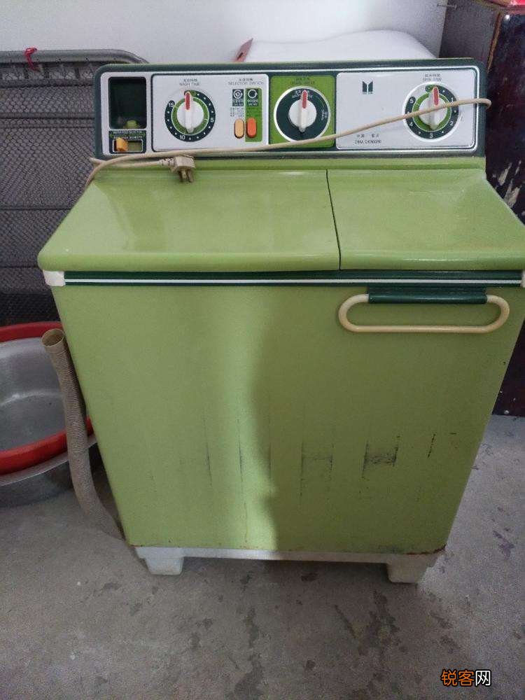 洗衣机脱水时摇晃很大是什么原因 半自动洗衣机不能脱水是什么原因