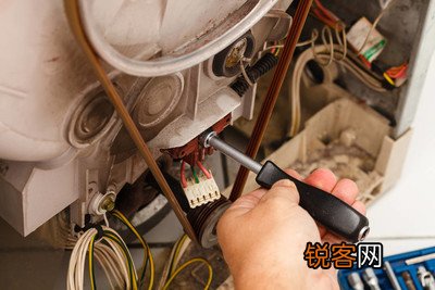 全自动洗衣机只正转不反 全自动洗衣机为什么不转