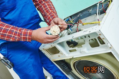 全自动洗衣机只正转不反 全自动洗衣机为什么不转