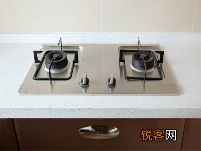 为什么煤气灶经常打不着火,找到原因就好解决