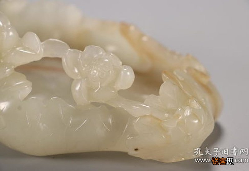 和田玉可以用水洗吗