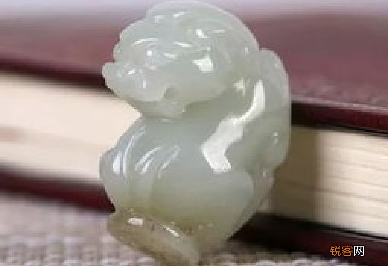 和田玉可以戴着洗澡吗