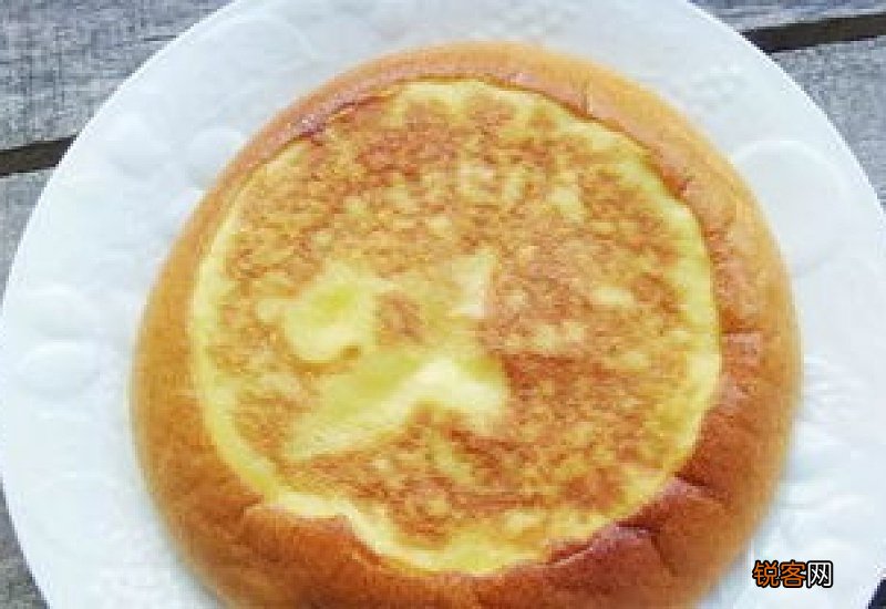 电饭锅做蛋糕加水吗 电饭锅做蛋糕要发面吗