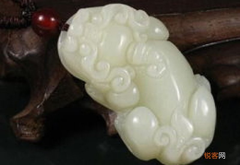 岫玉与和田玉有何相同和不同?