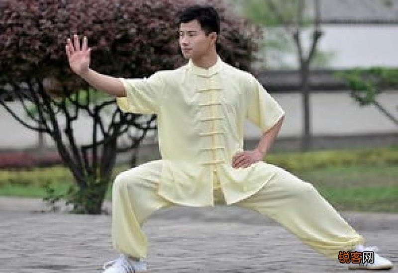 八段锦可以晚上做吗