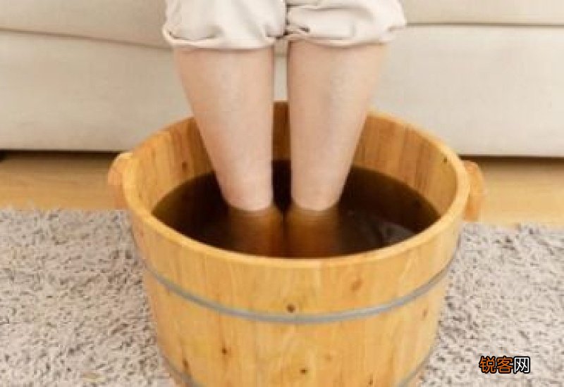三伏天泡脚要天天泡吗？