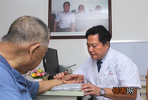 夏季养生怎么吃？中医药专家彭康教您“开小灶”