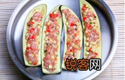 肉酱奶酪烤茄子