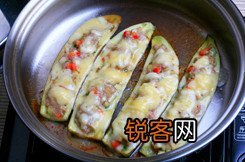 肉酱奶酪烤茄子