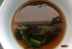 铸铁锅炖汤为什么是黑的