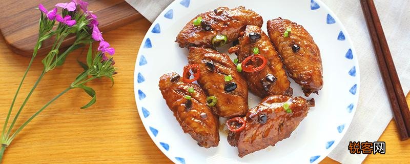 可乐鸡翅焯水几分钟呢 鸡翅先焯水还是先腌制