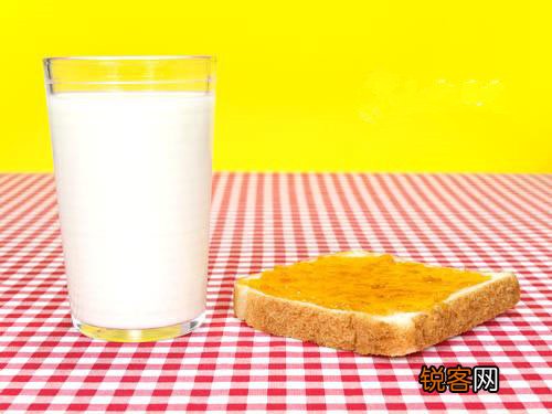 挑选牛奶需避开六大误区