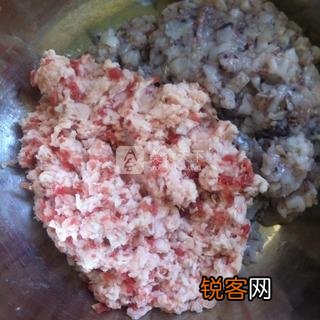 烫面三鲜馅小包子的做法