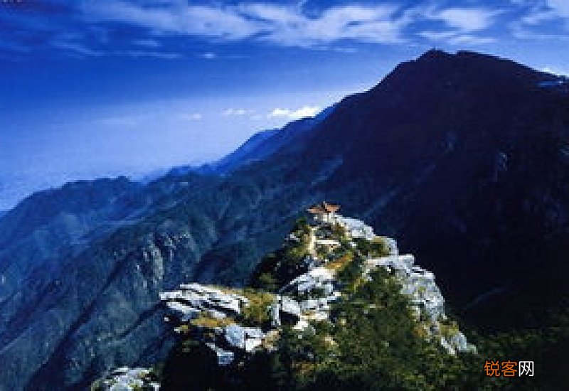 庐山山在哪里个省哪个县