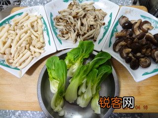 鲍汁扣三菇的做法