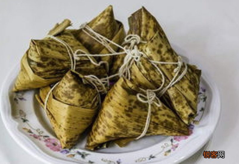 过年吃火锅的寓意是什么 过年吃火锅寓意什么?