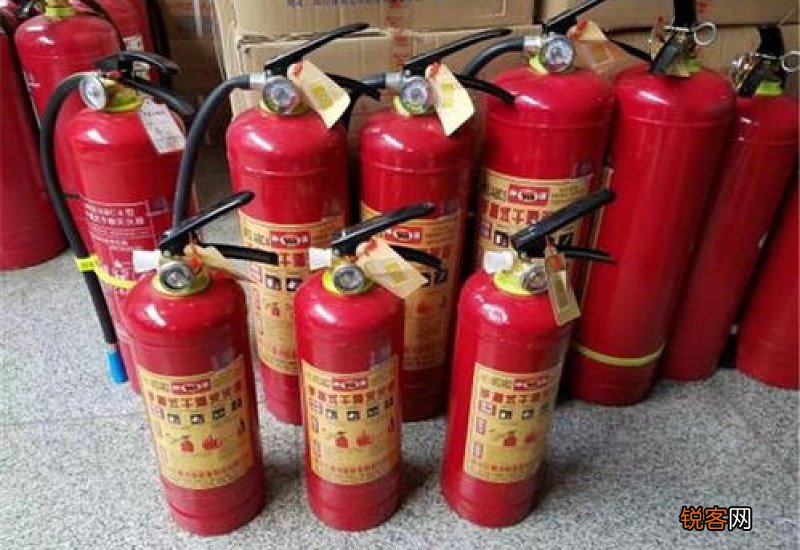 干粉灭火器多久年检一次 灭火器几年充装一次