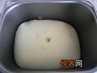 全奶花生餐包的做法