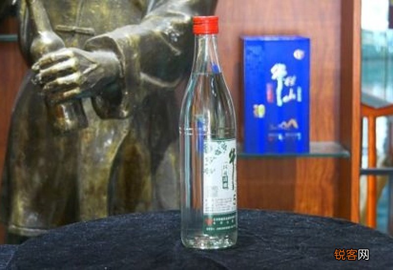 乙醇和白酒有什么区别