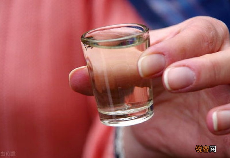 可以用酒精给食物消毒吗