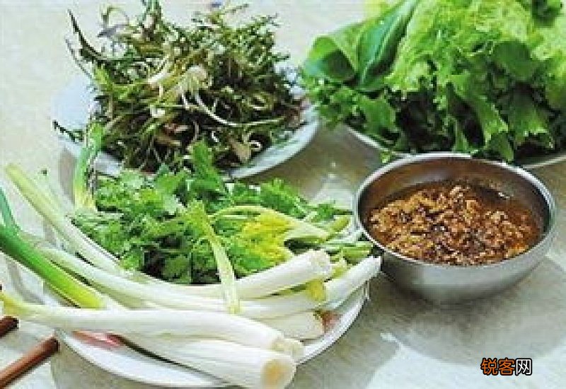 蒲公英生吃好还是熟吃好 蒲公英的根可以直接生吃吗
