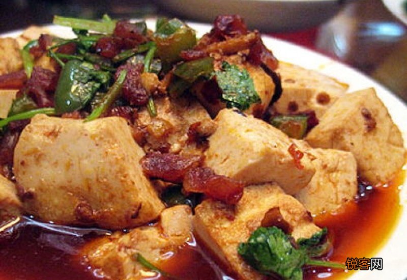 腊肠豆腐 腊肠豆腐煲