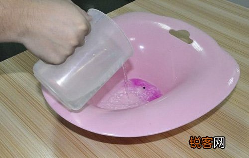 男人不成小觑包皮龟头炎！医治包皮炎有哪些办法