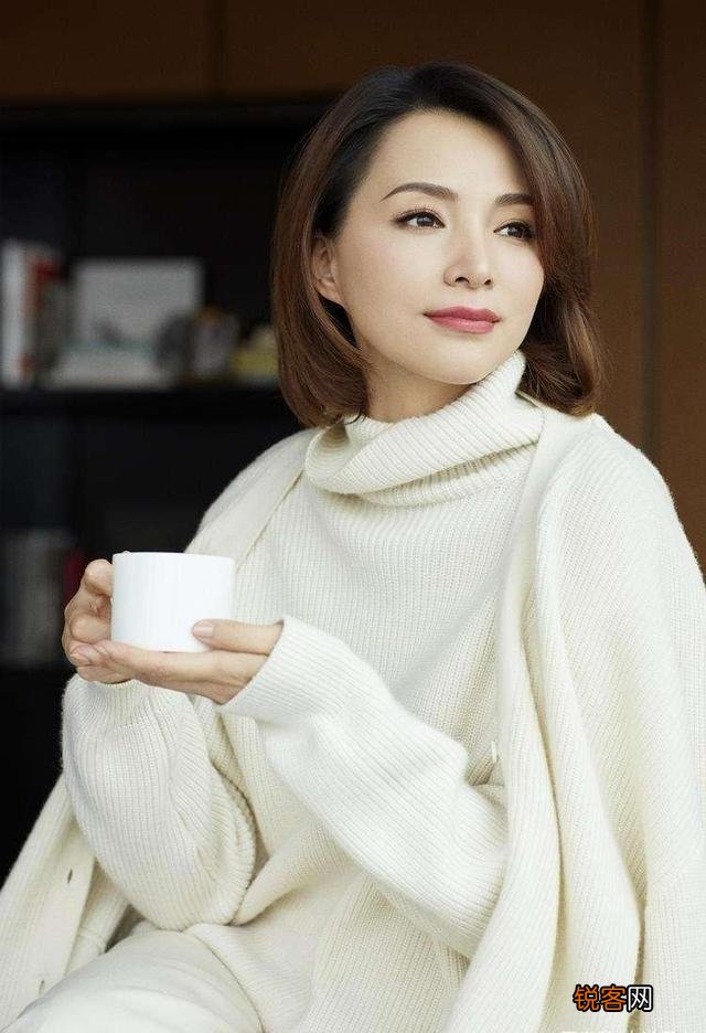 董卿真实学历是毕业于哪所大学 董卿的出生背景介绍