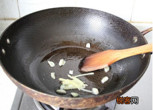 韭黄炒腰花